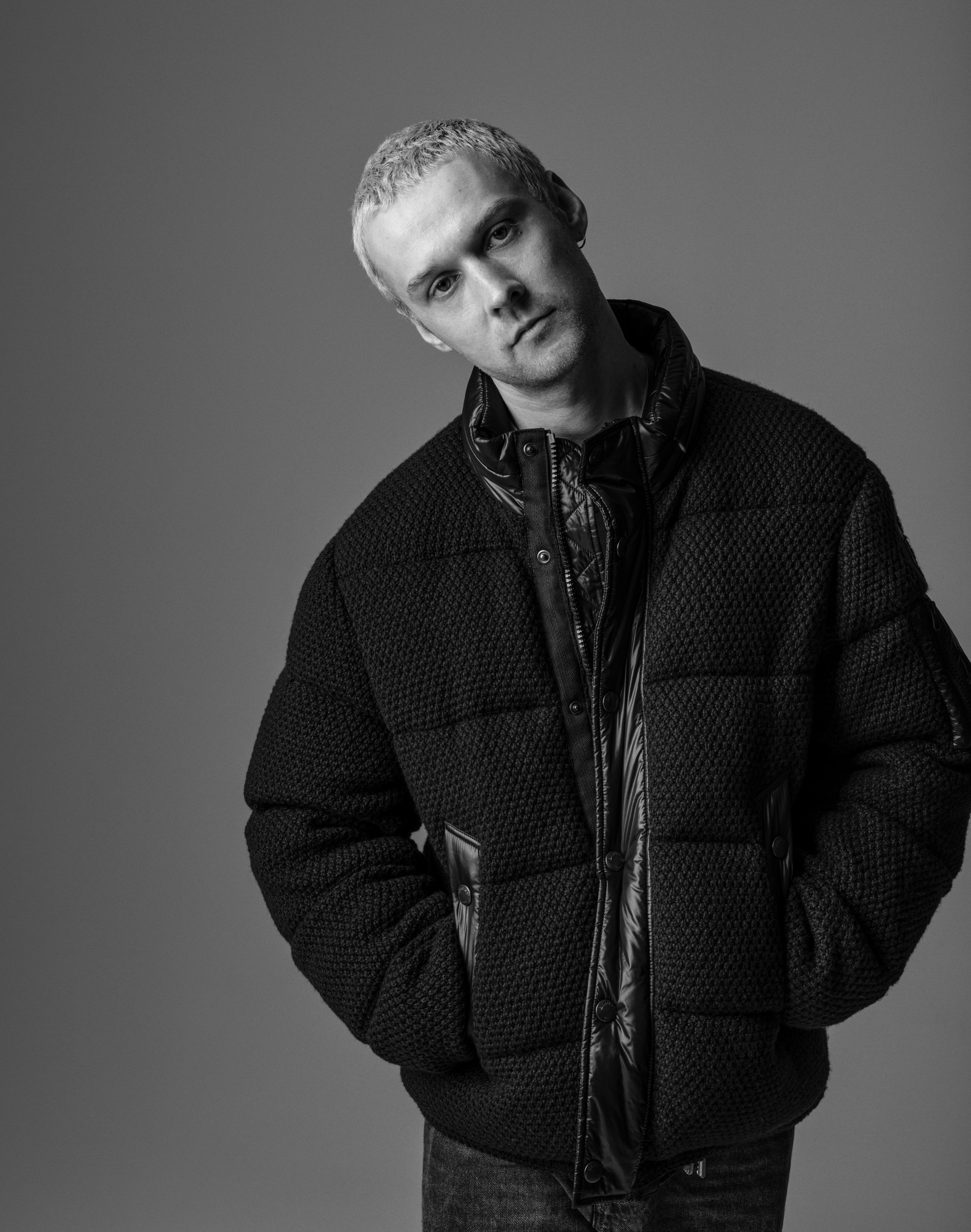 kathrin-hohberg-blauer-aw26-bryan-adams-jochen-pahs-09