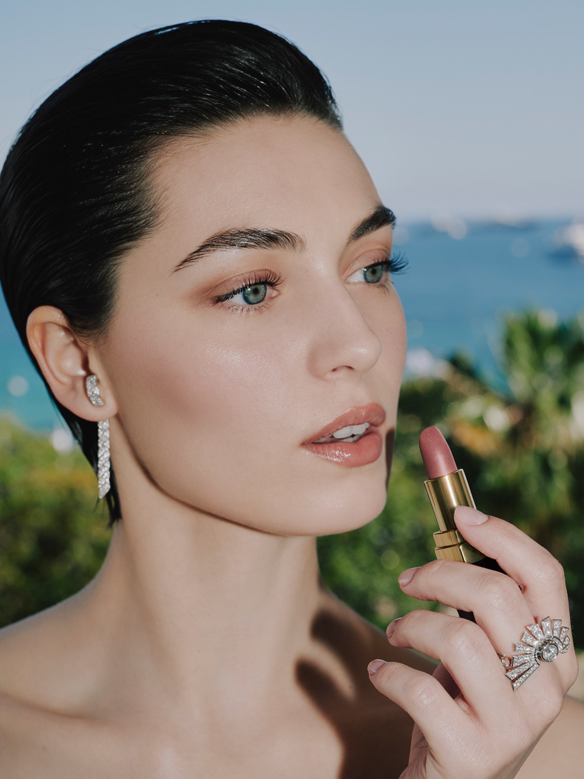 kathrin-hohberg-chanel-beauty-talks-cannes26-anamaria-vartolomei-victor-bastidas-01