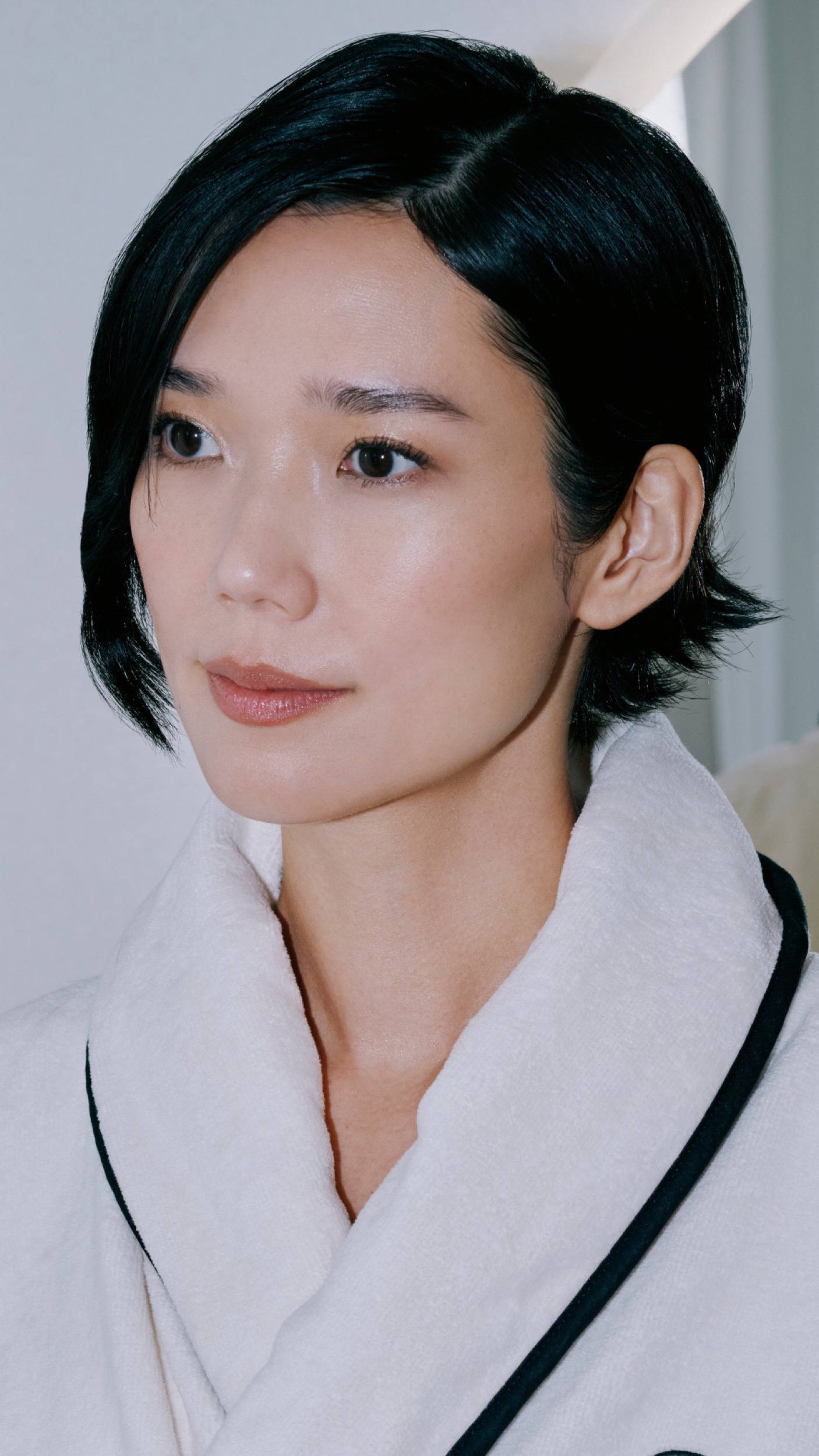 kathrin-hohberg-chanel-beauty-talks-cannes26-tao-okamoto-victor-bastidas-02