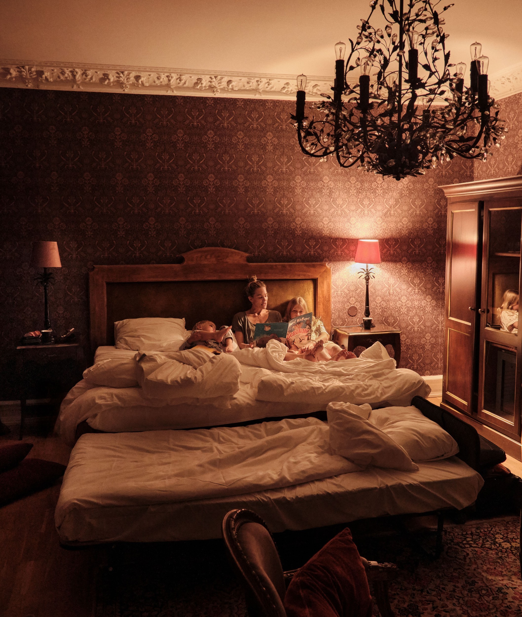 kathrin-hohberg-conde-nast-traveller-march-26-der-sueden-vom-norden-james-meakin-025