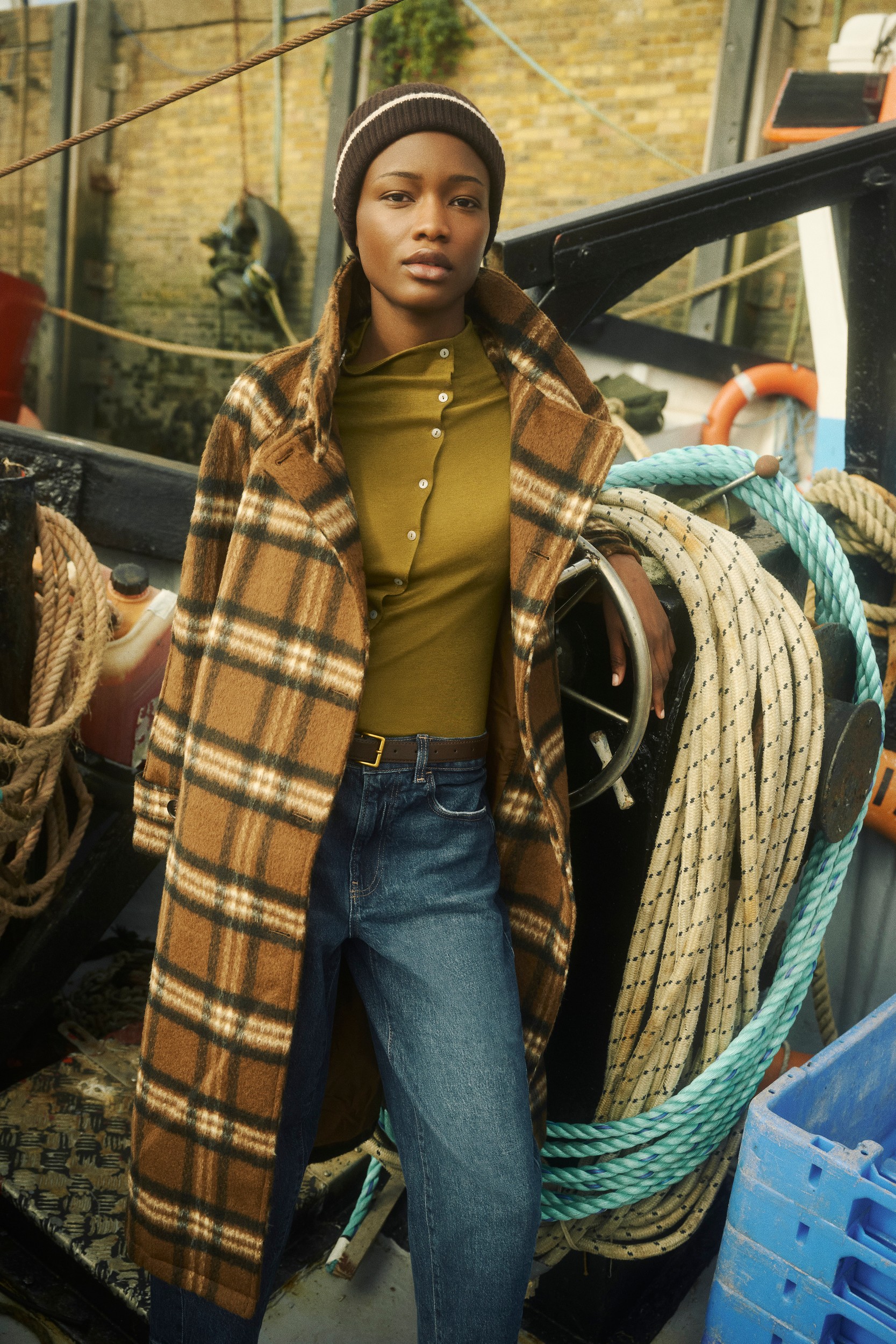 kathrin-hohberg-grazia-uk-nov-26-alex-waltl-06