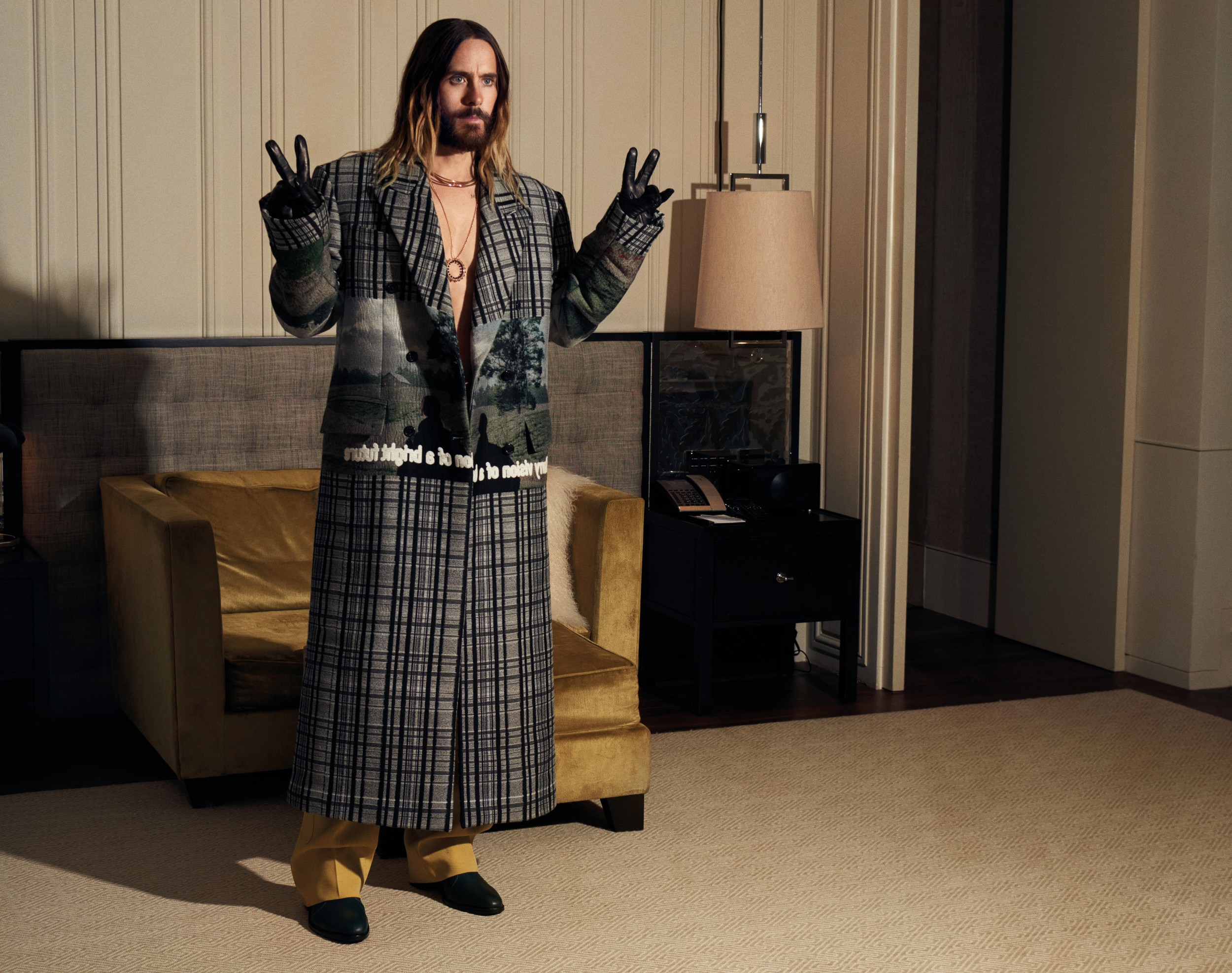 kathrin-hohberg-jared-leto-zoo-magazine-80-roger-rich-05