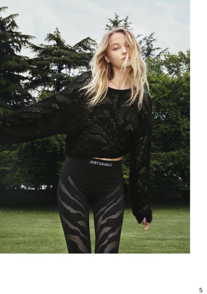 kathrin-hohberg-just-cavalli-pre-ss22-byron-mollinedo-06