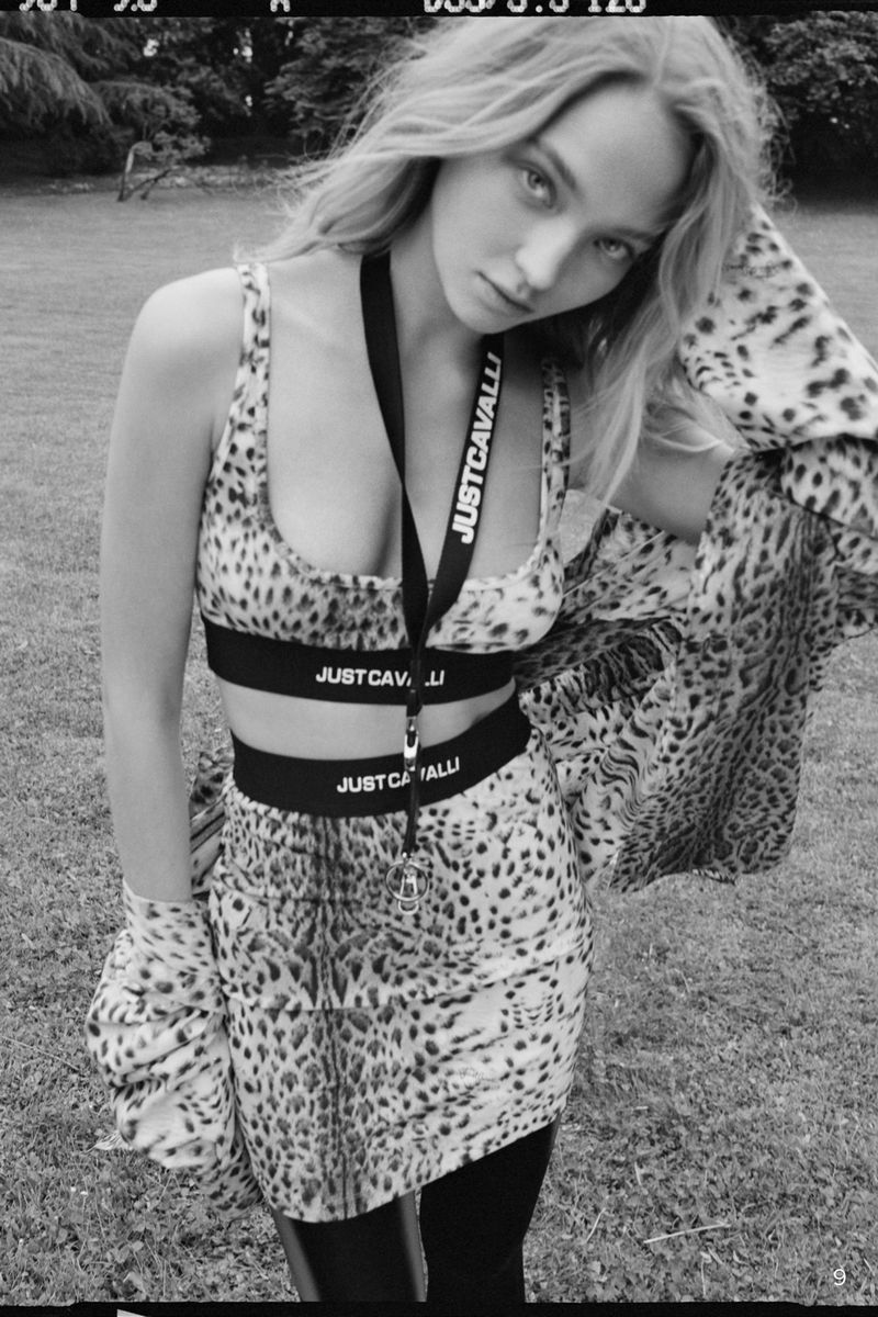 kathrin-hohberg-just-cavalli-pre-ss22-byron-mollinedo-16